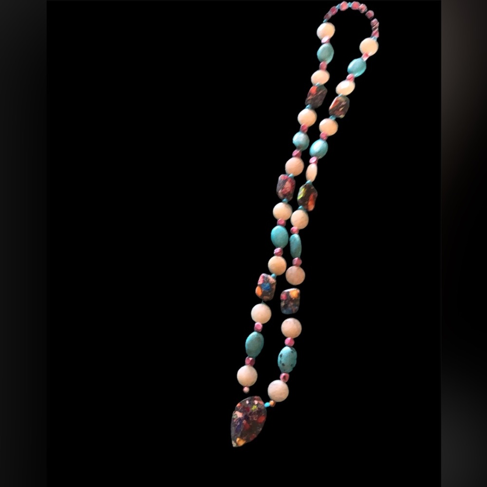 Stone & beaded necklace. NWOT - Picture 2 of 3